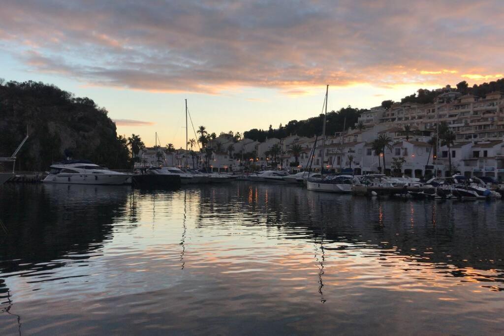 Marina Del Este La Herradura  Eksteriør billede